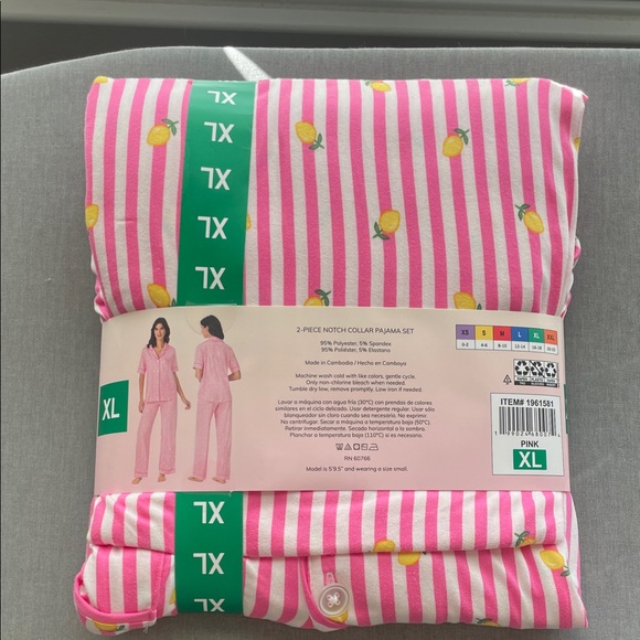 Room Service Short Sleeve Pink Striped Lemon Print Pajama Set Size XL - Picture 2 of 4